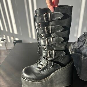 Demonica Platform Boots - Swing 220